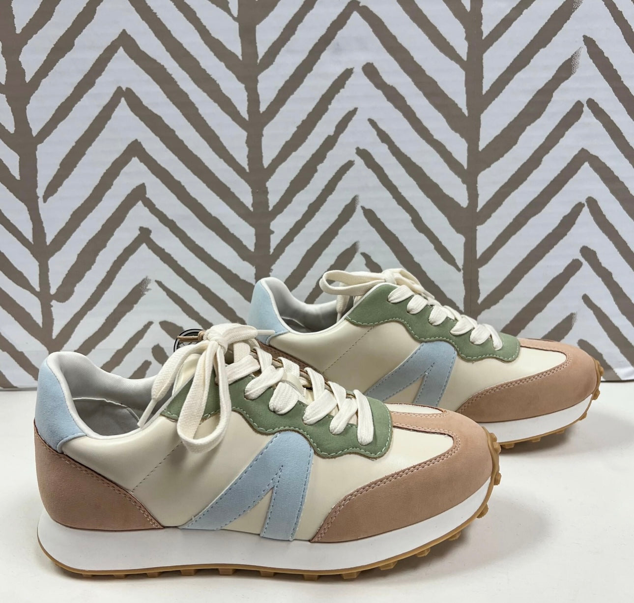 Race Sneaker