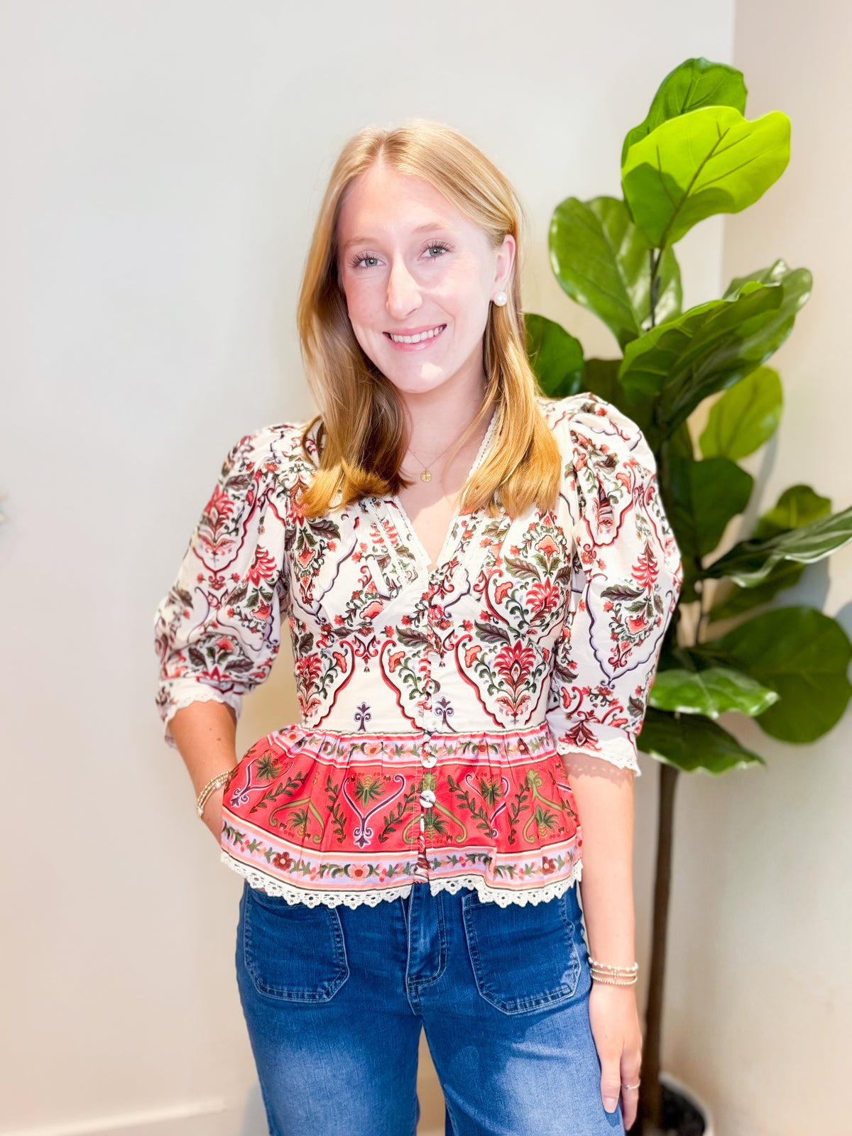EDEN Top